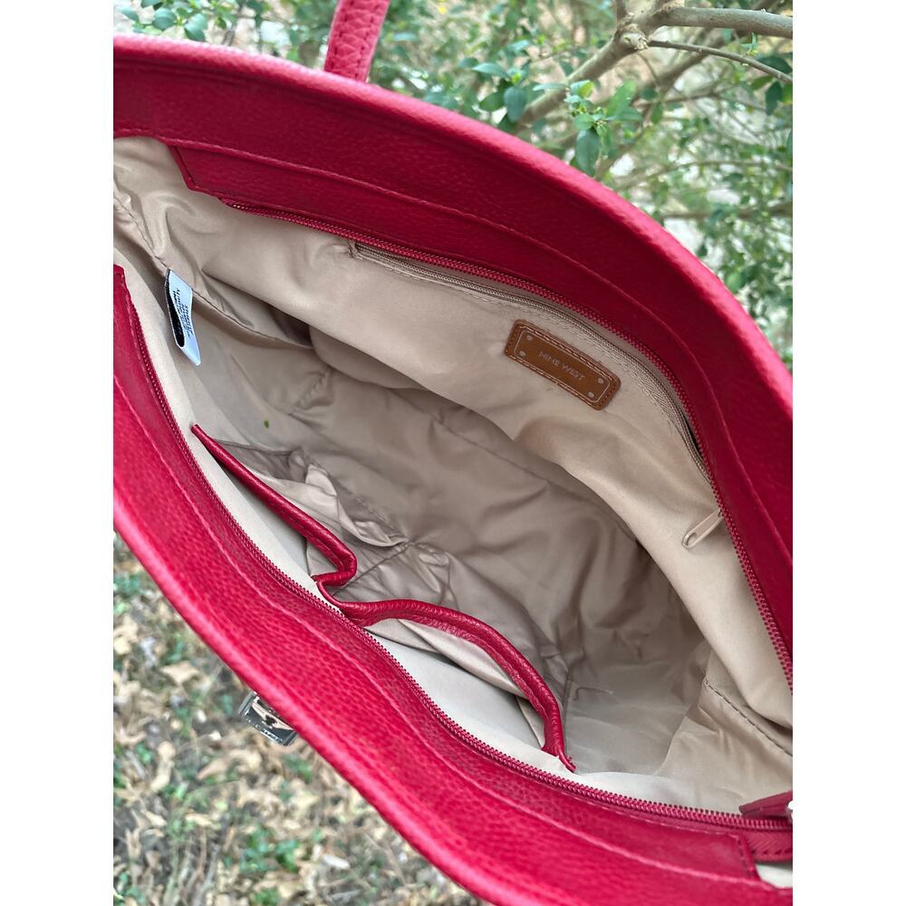 Nine West Cherry Red Leather Shoulder Purse Tote With Lock EUC​ - Picture 6 of 9